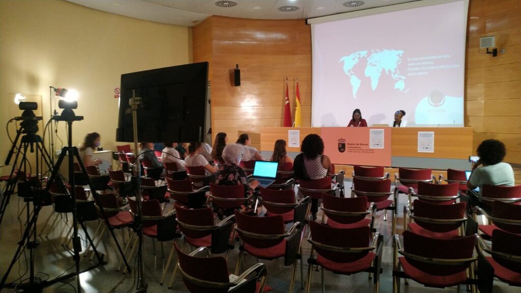 Reflexión en streaming desde Murcia sobre la mutilación genital femenina
