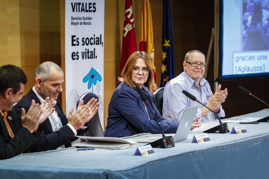 JORNADAS DE TRABAJO SOBRE EL PLAN REGIONAL DE SERVICIOS SOCIALES